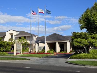 Four Points By Sheraton Hotel