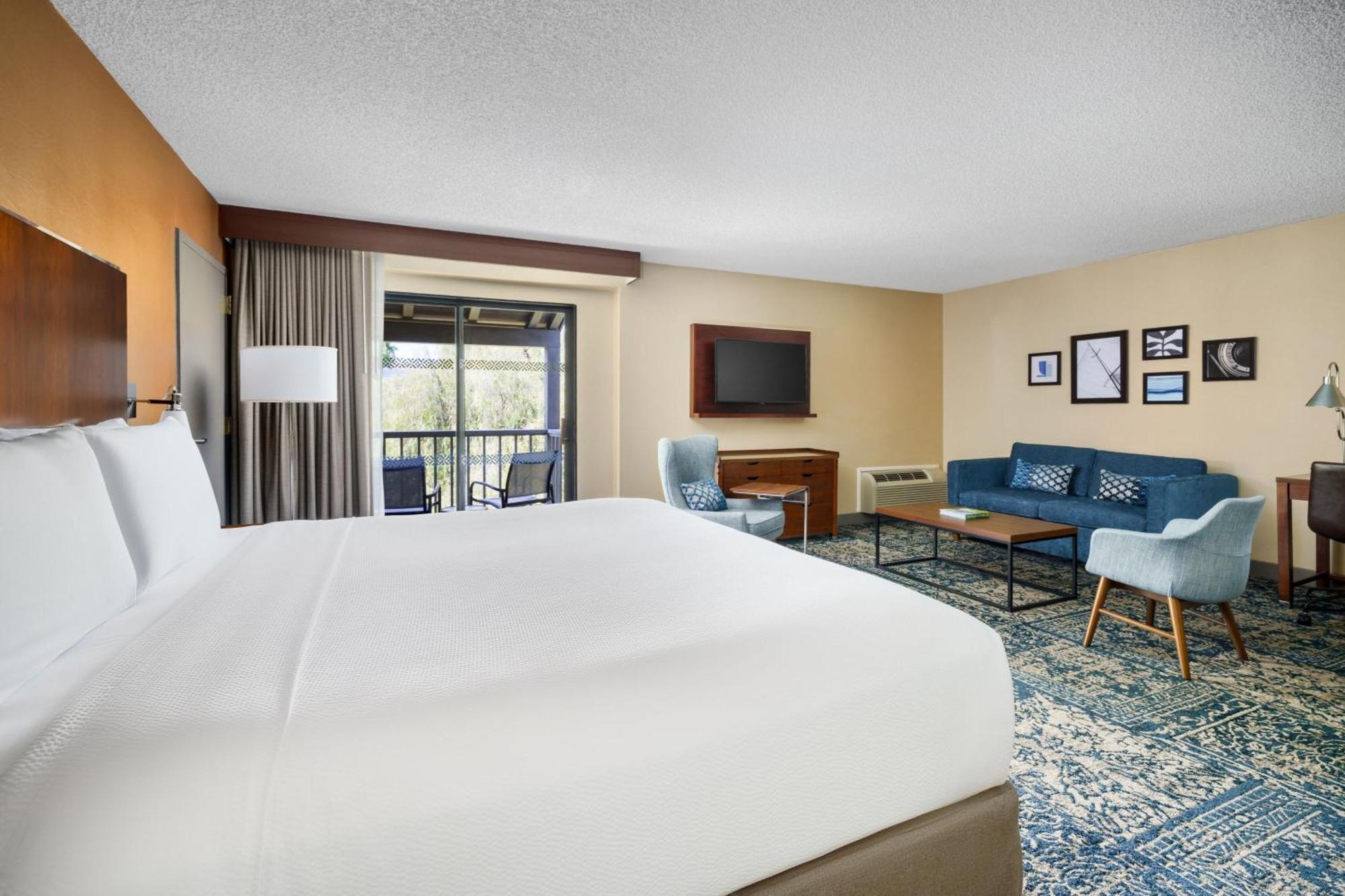 Four Points By Sheraton Hotel